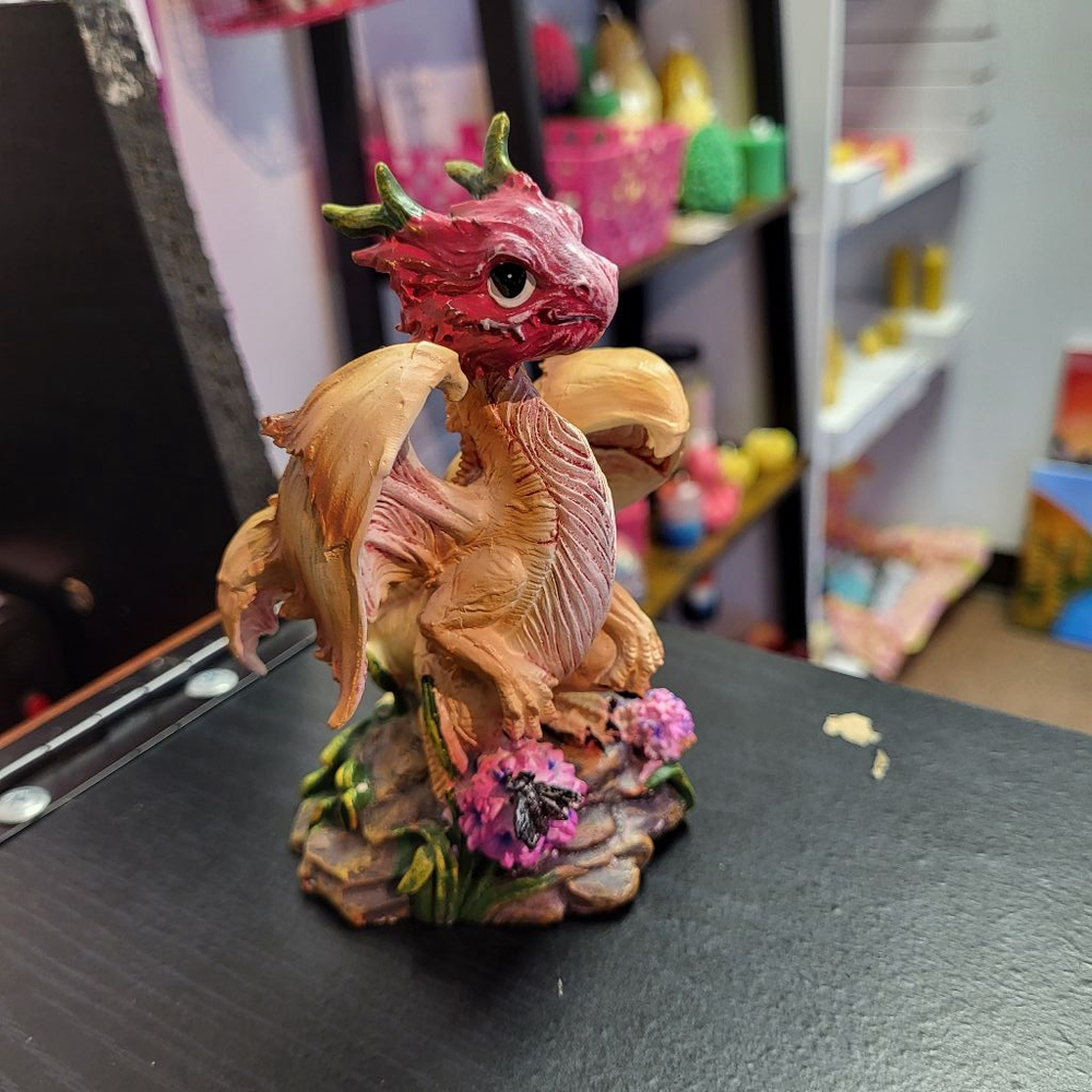Onion dragon - cute little desk dragon for gifts